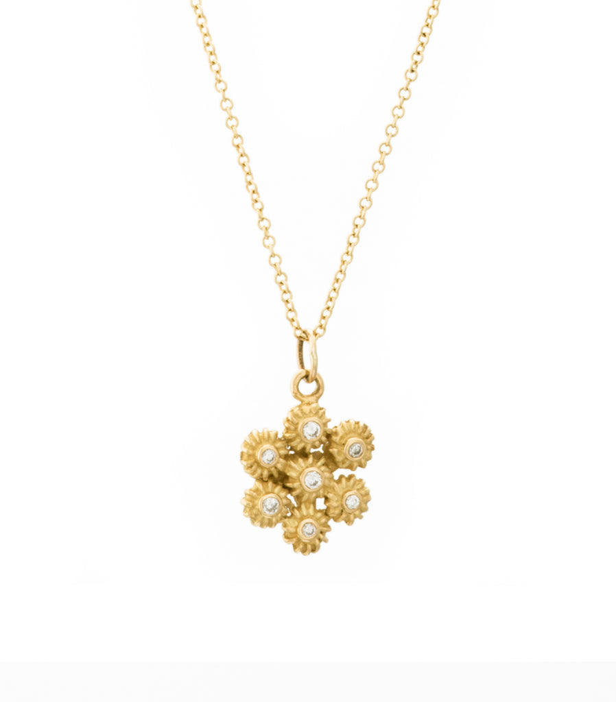 BOUQUET NECKLACE 