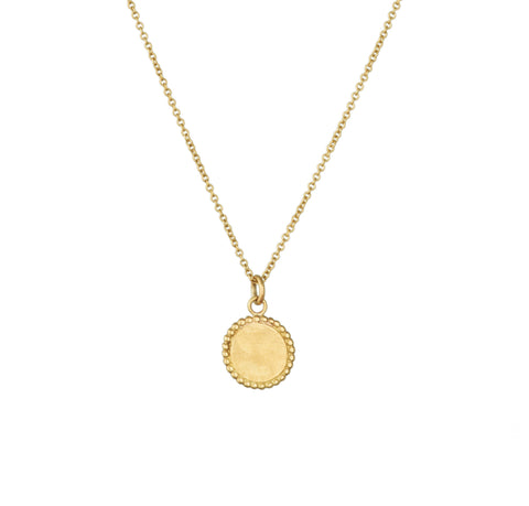 STAR MEDAL NECKLACE